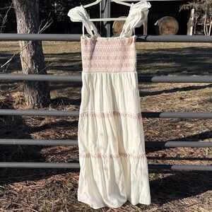 Elegant Cream and Pink Maxi Dress